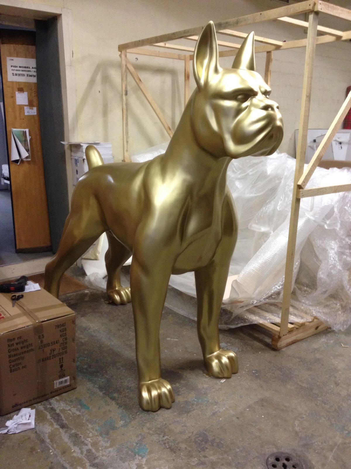 Big Dog gold , Masse ca. Breite 190 Tiefe 76 Höhe 180cm